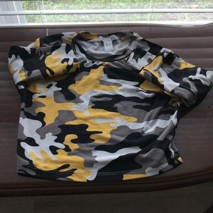 Long sleeve crop top